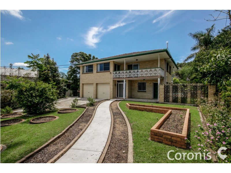 34 Sixth Avenue, Windsor QLD 4030