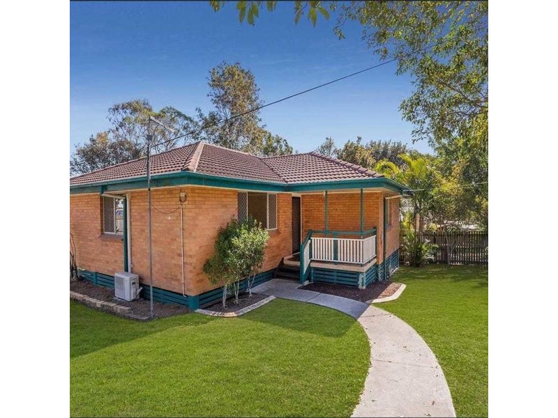 38 Albert St, Woodridge QLD 4114