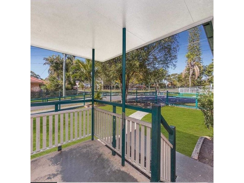 38 Albert St, Woodridge QLD 4114