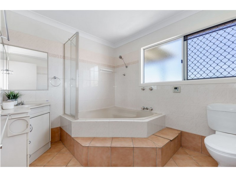 69 Garrett Street, Murarrie QLD 4172