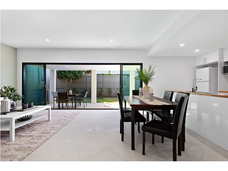 51 Shepherd Street, Wynnum QLD 4178