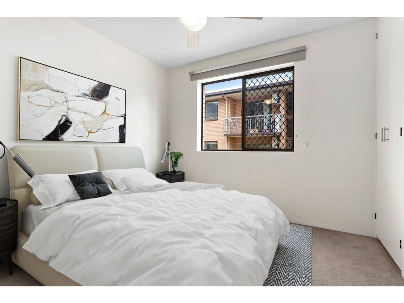 2/23 Salt Street, Windsor QLD 4030