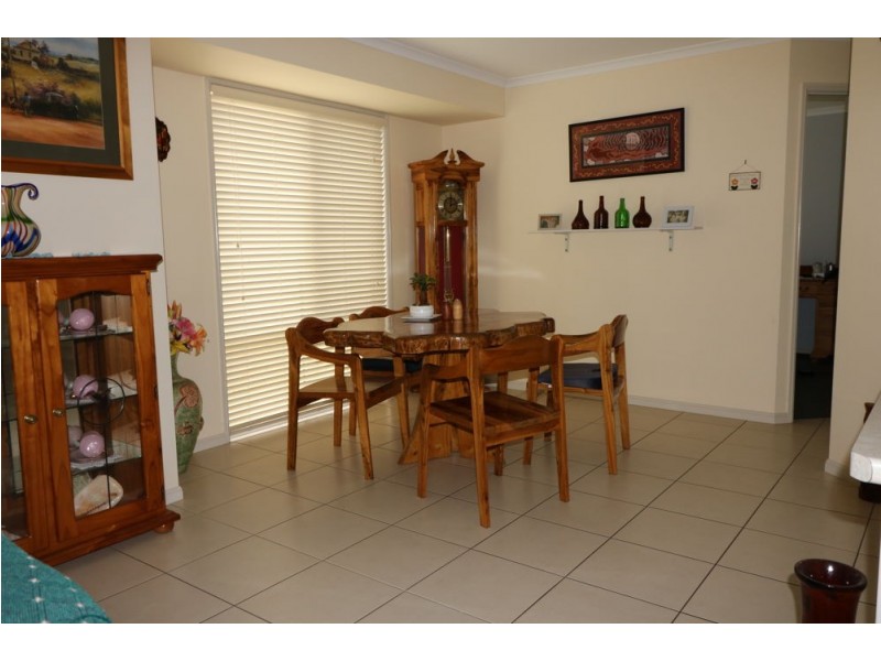 25 Murray Street, Oakey QLD 4401