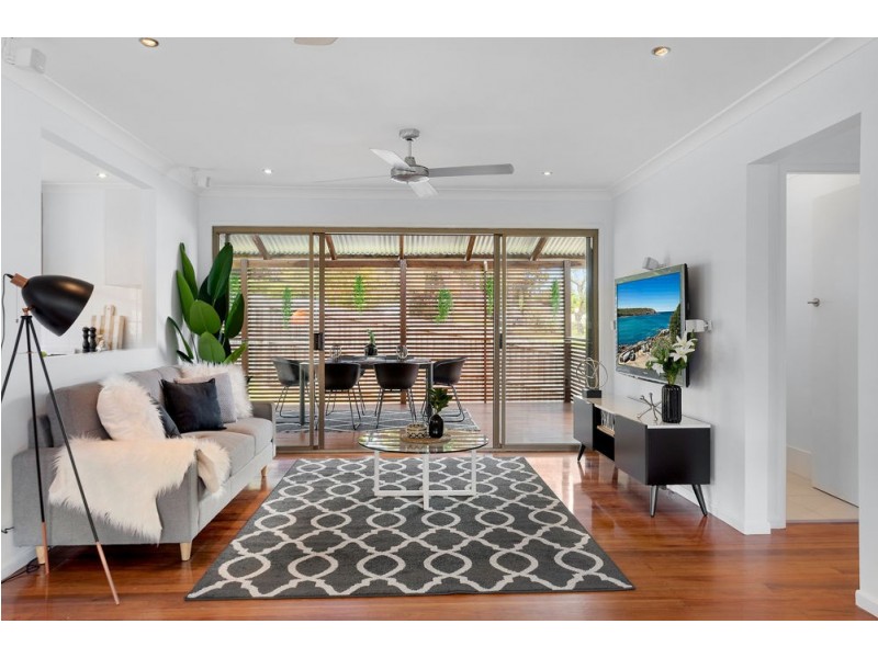 18 Landscape Street, Stafford Heights QLD 4053