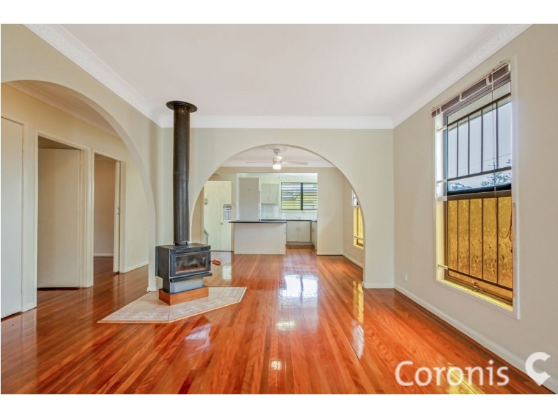 25 Bellevue Parade, Lota QLD 4179