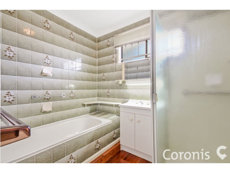 25 Bellevue Parade, Lota QLD 4179