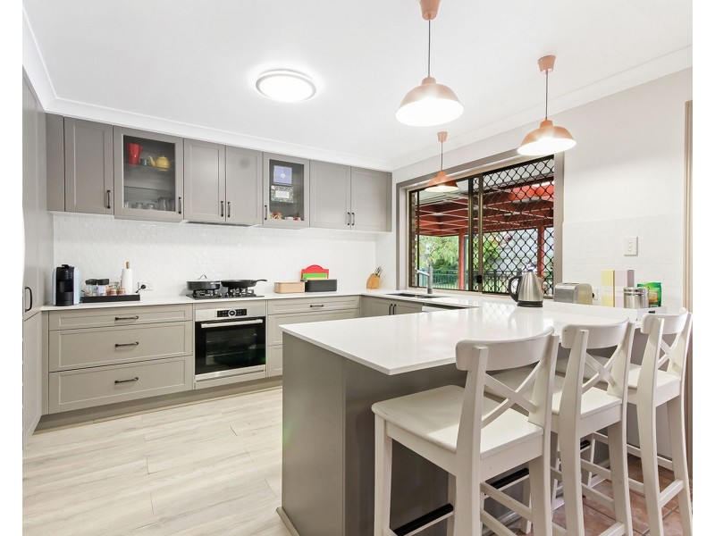 68 Reginald Avenue, Arana Hills QLD 4054