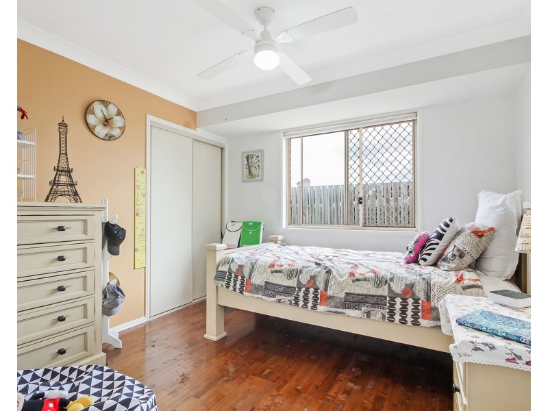 68 Reginald Avenue, Arana Hills QLD 4054