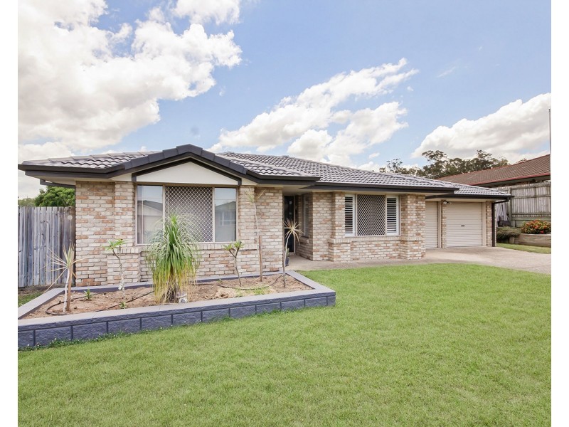 68 Reginald Avenue, Arana Hills QLD 4054