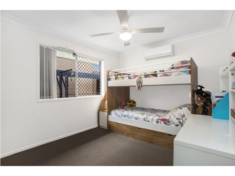 82 Swan Parade, Warner QLD 4500
