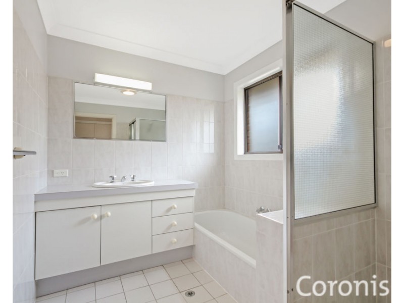 84 Horn Road, Aspley QLD 4034