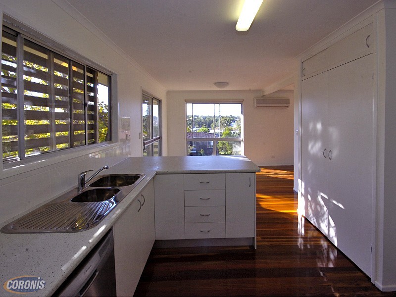 Arana Hills QLD 4054