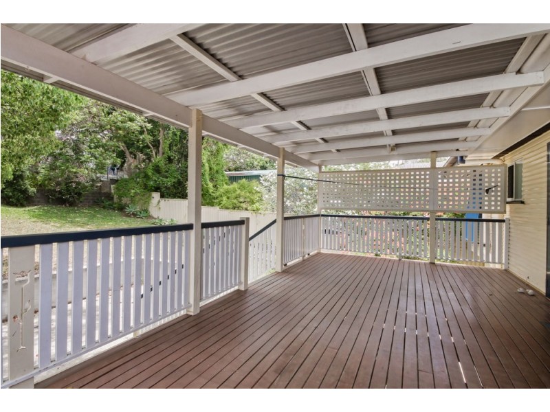 450 Nursery Road, Holland Park QLD 4121