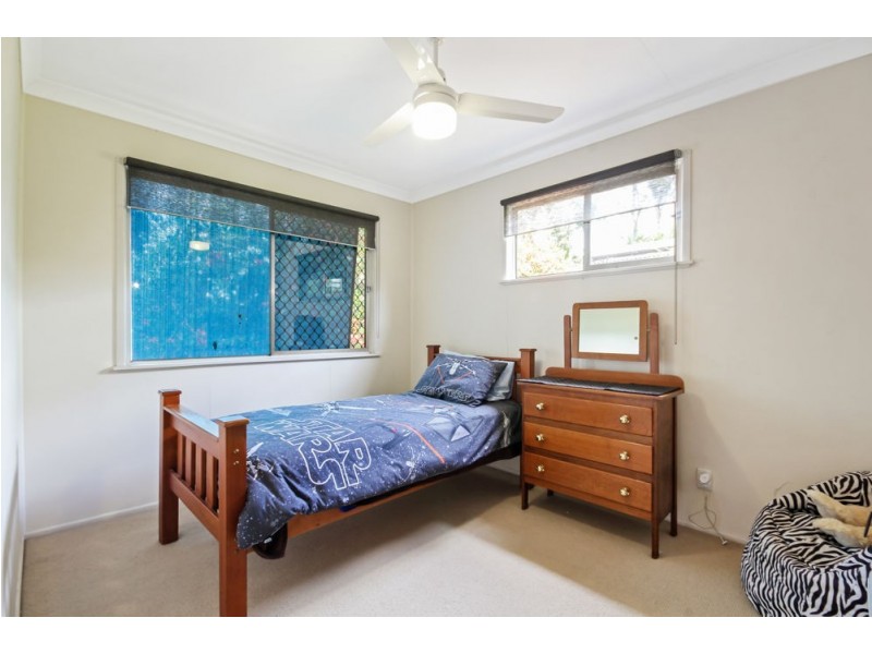 450 Nursery Road, Holland Park QLD 4121