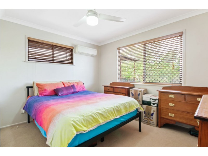 450 Nursery Road, Holland Park QLD 4121