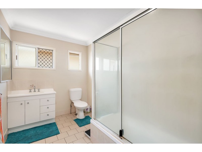 6 Skehan Street, Centenary Heights QLD 4350