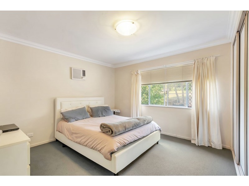 6 Skehan Street, Centenary Heights QLD 4350