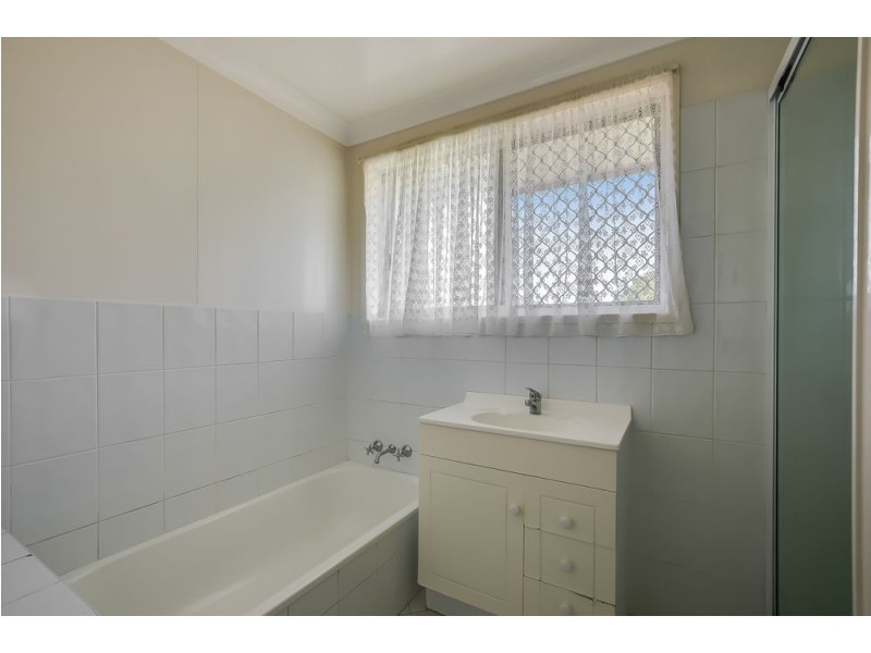 1/88 Anzac Avenue, Newtown QLD 4350