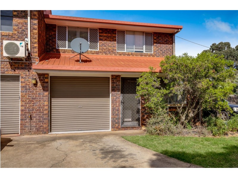 1/88 Anzac Avenue, Newtown QLD 4350