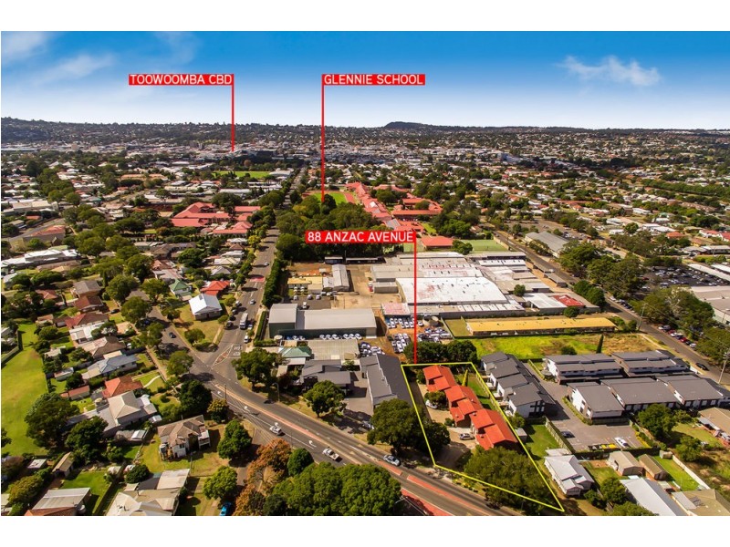 1/88 Anzac Avenue, Newtown QLD 4350