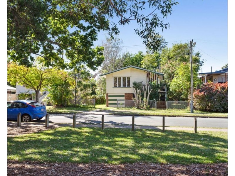 44 Bringelly Street, Arana Hills QLD 4054