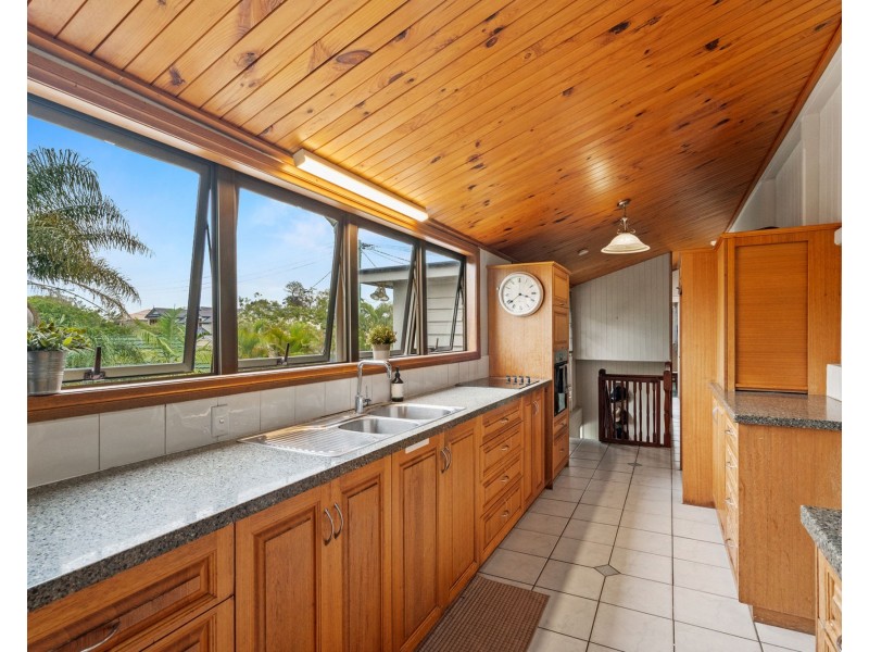 21 Dawn Street, Kedron QLD 4031