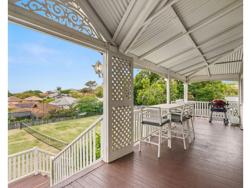 21 Dawn Street, Kedron QLD 4031