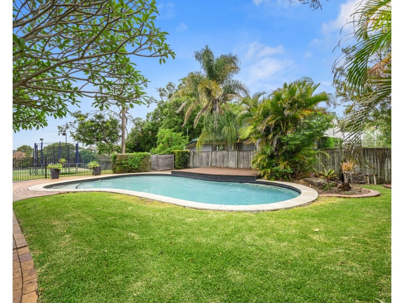 21 Dawn Street, Kedron QLD 4031