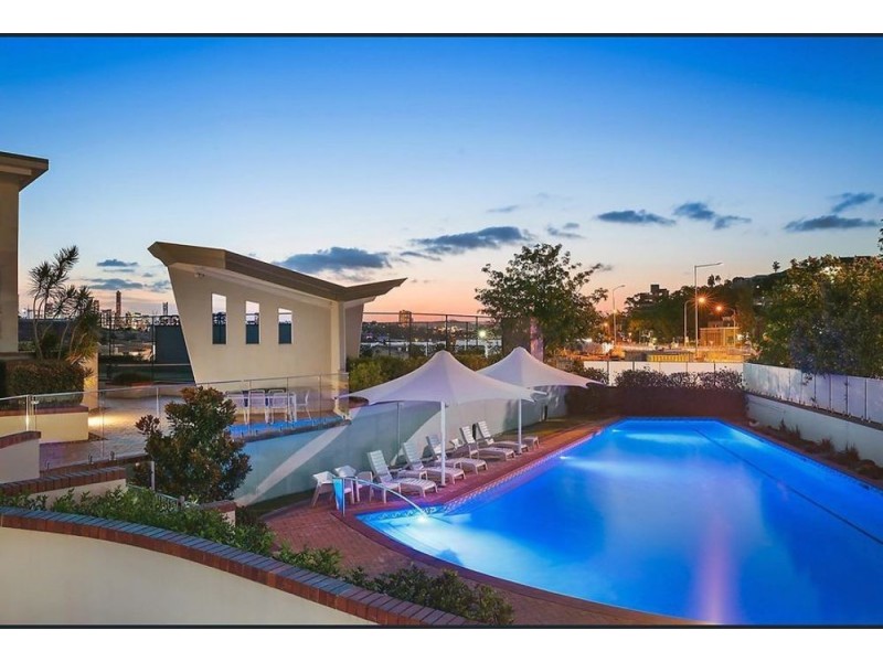 1/23 Harbour Road, Hamilton QLD 4007