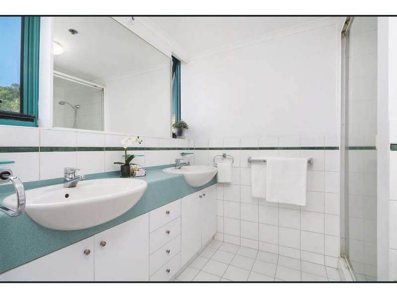 1/23 Harbour Road, Hamilton QLD 4007