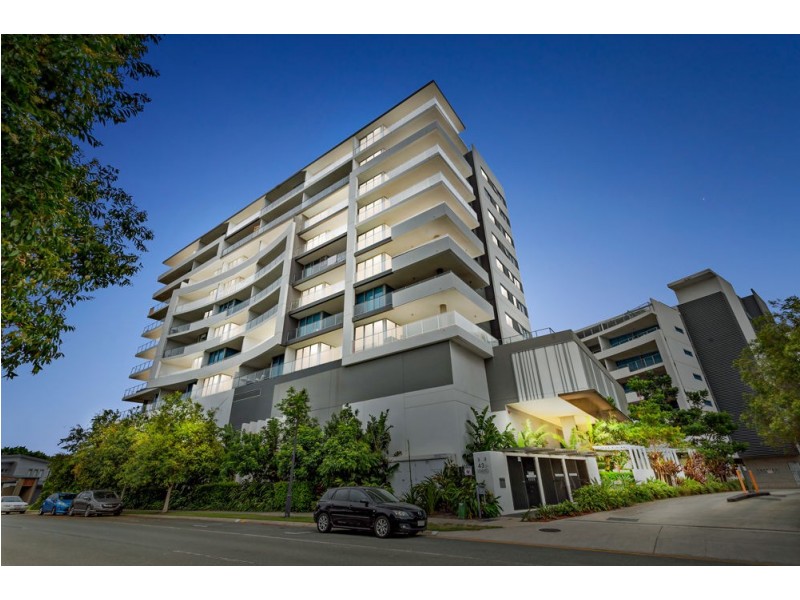 706/43 Harbour Town Drive, Biggera Waters QLD 4216