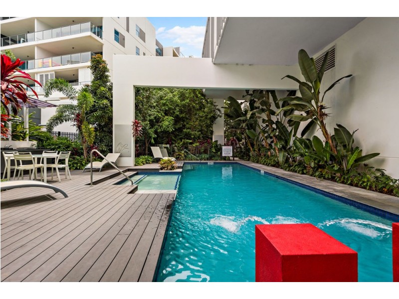 706/43 Harbour Town Drive, Biggera Waters QLD 4216