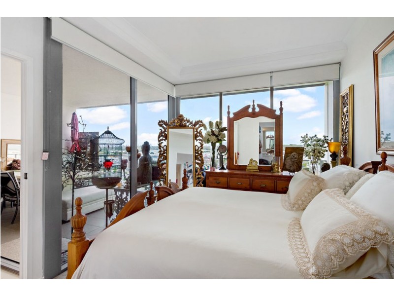 706/43 Harbour Town Drive, Biggera Waters QLD 4216