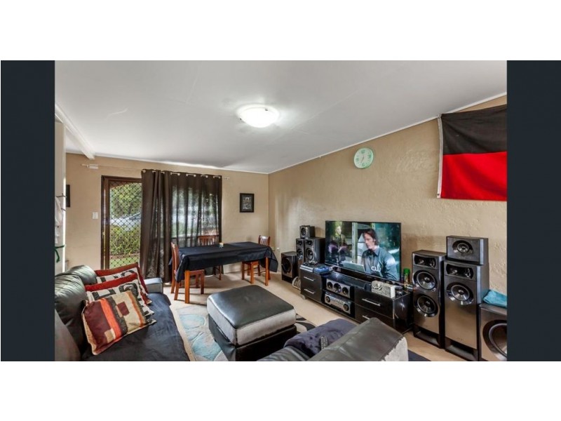 1/203 Campbell Street, Newtown QLD 4350