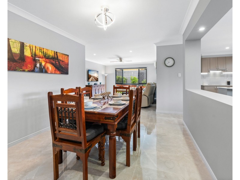 7 Daniells Court, Ormeau QLD 4208