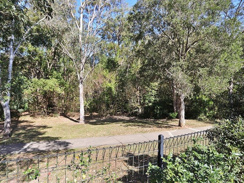 20 Oxford Crescent, Bridgeman Downs QLD 4035