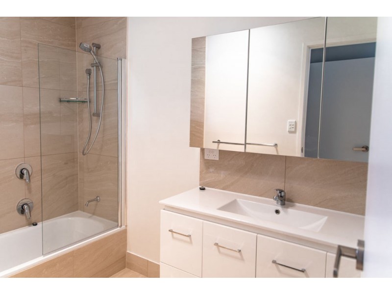 56 Malabar Street, Wynnum West QLD 4178