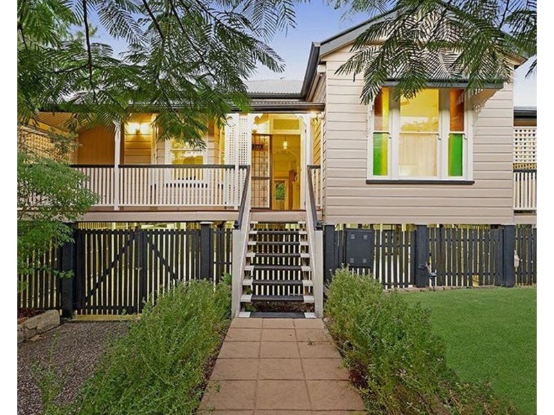 28 Shakespeare Street, Coorparoo QLD 4151