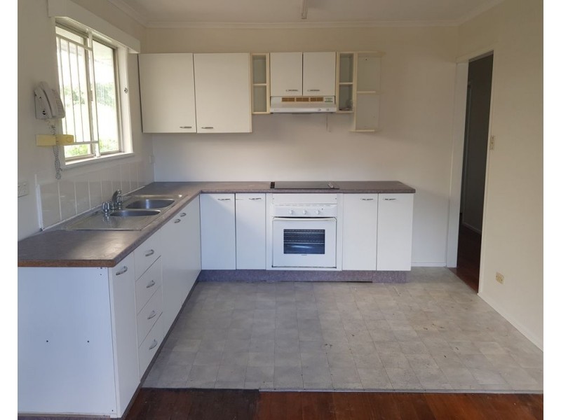 10 Flockton Street, Stafford Heights QLD 4053