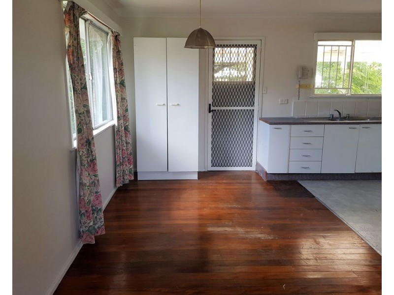 10 Flockton Street, Stafford Heights QLD 4053