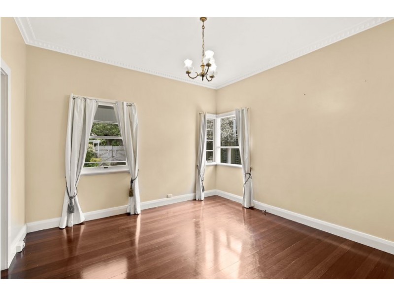 104B Campbell Street, East Toowoomba QLD 4350