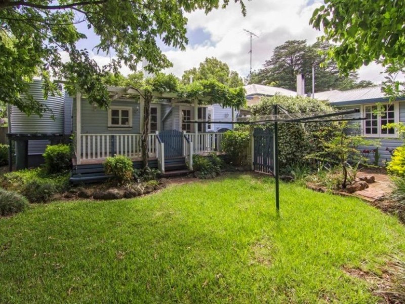 104B Campbell Street, East Toowoomba QLD 4350