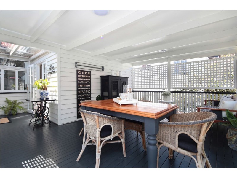 38 Crawford Avenue, Stafford QLD 4053