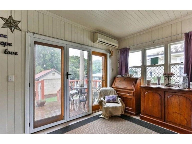 15 Park Street, Wilsonton QLD 4350