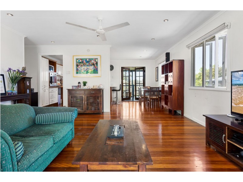 52 Denton St, Wishart QLD 4122