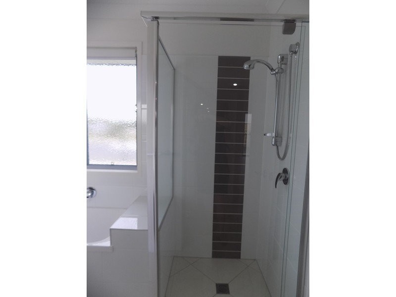 1/35 Cinnamon Drive, Glenvale QLD 4350