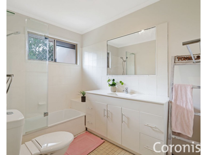 63/38-40 Grove Avenue, Arana Hills QLD 4054