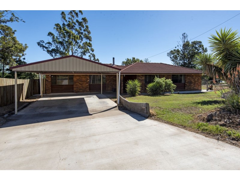 26 Main Street, Meringandan QLD 4352