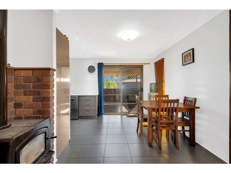 26 Main Street, Meringandan QLD 4352