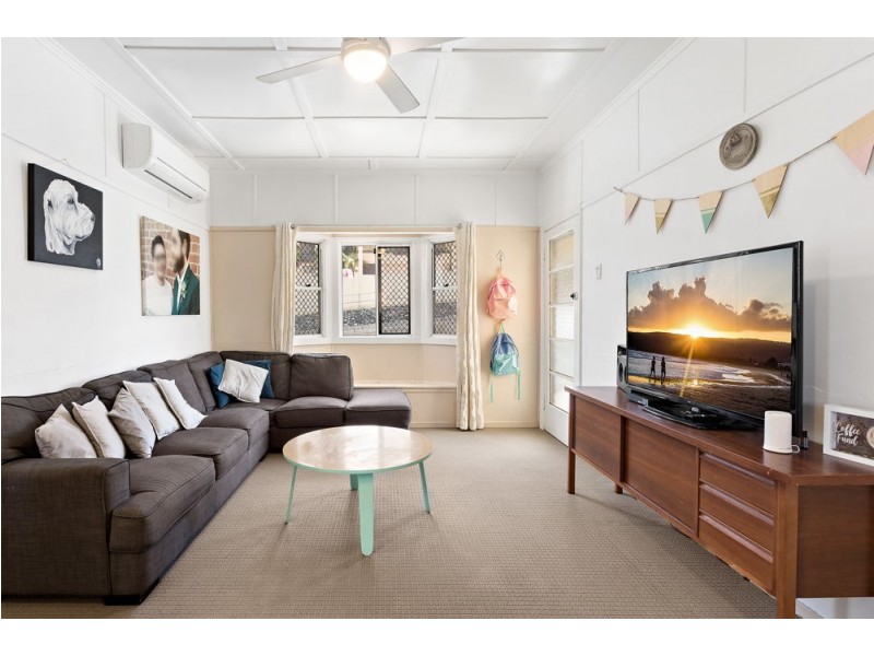 295 Webster Road, Stafford Heights QLD 4053